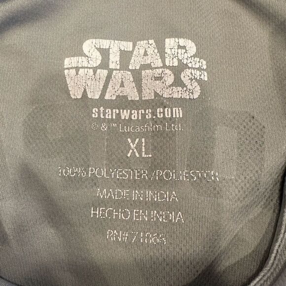Star Wars Lucas film LTD jersey button down
Starwars.com short sleeve - Picture 6 of 16